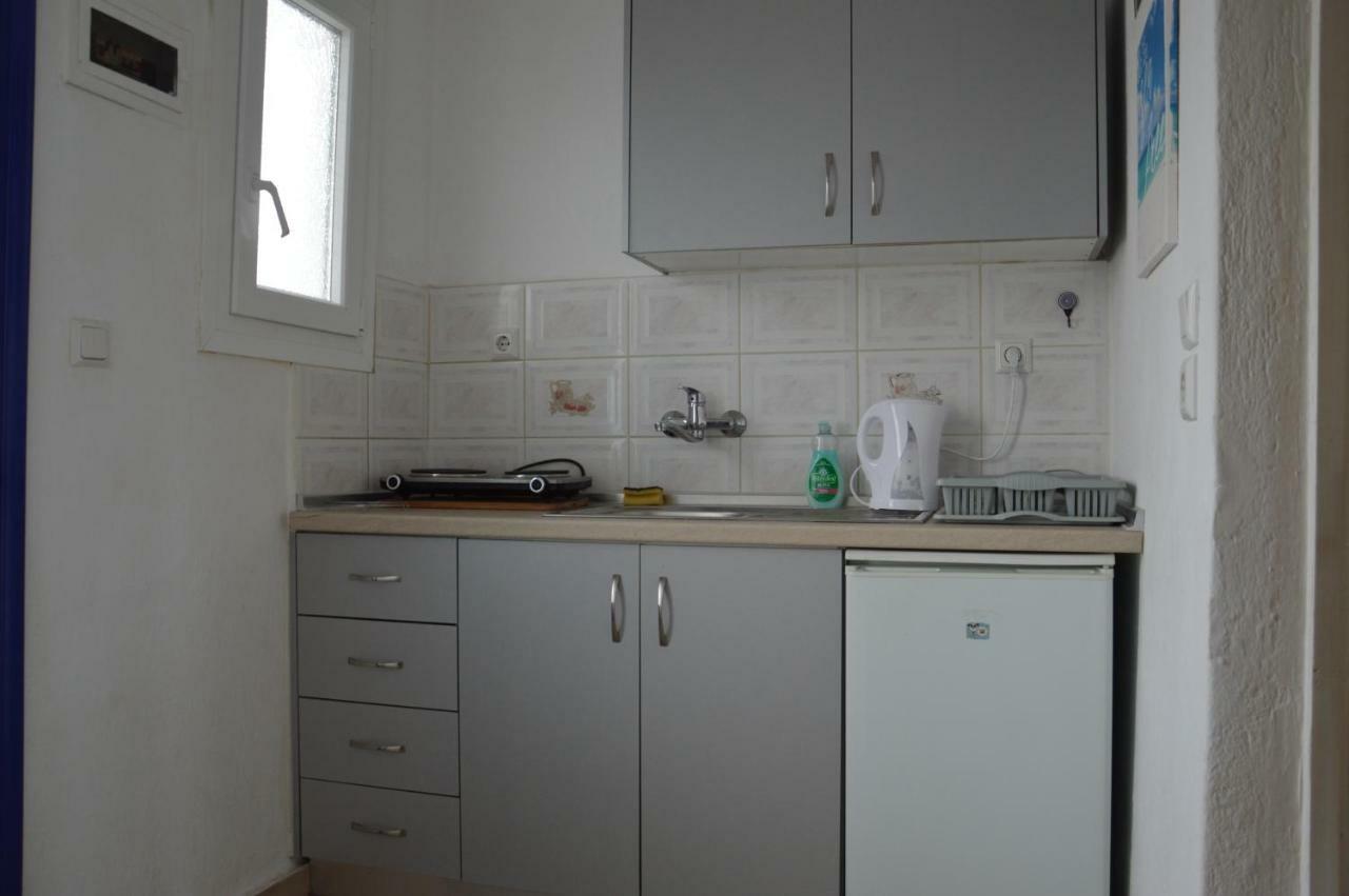 Noula Rooms Makrygialos Eksteriør billede